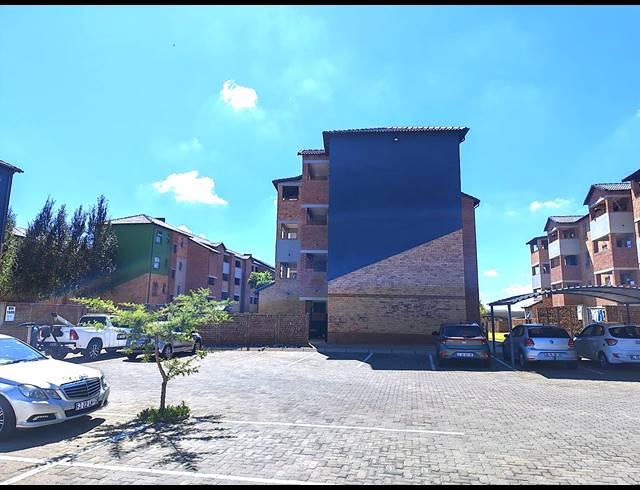 2 bed property to rent in HEUWELOORD